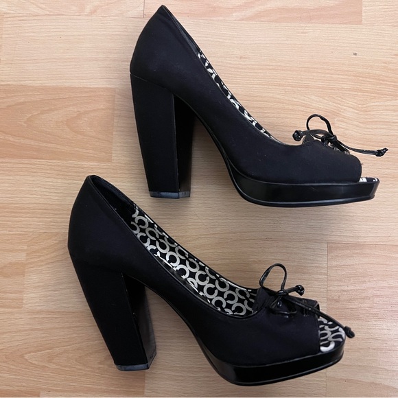 Coach Corey Black Open Toe Platform Pump - Picture 7 of 8